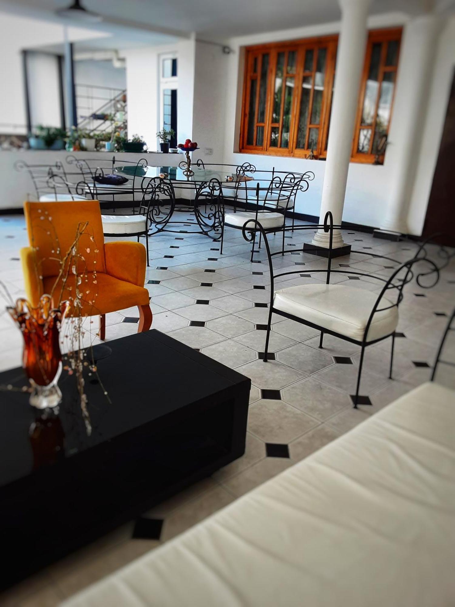 Westay Hotel Tbilisi Exterior foto